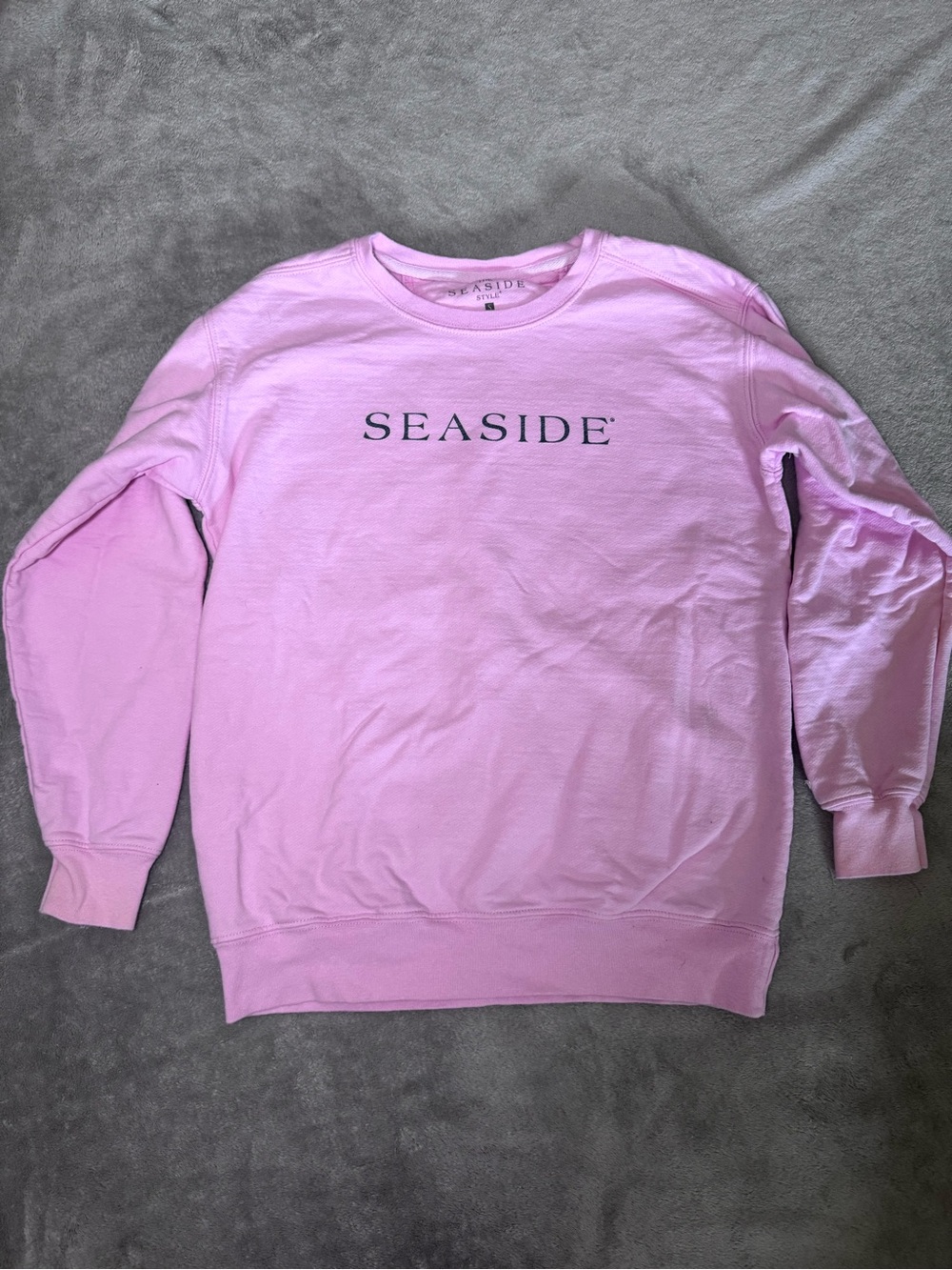Women’s Pink Crewneck Sweater- The Seaside Style